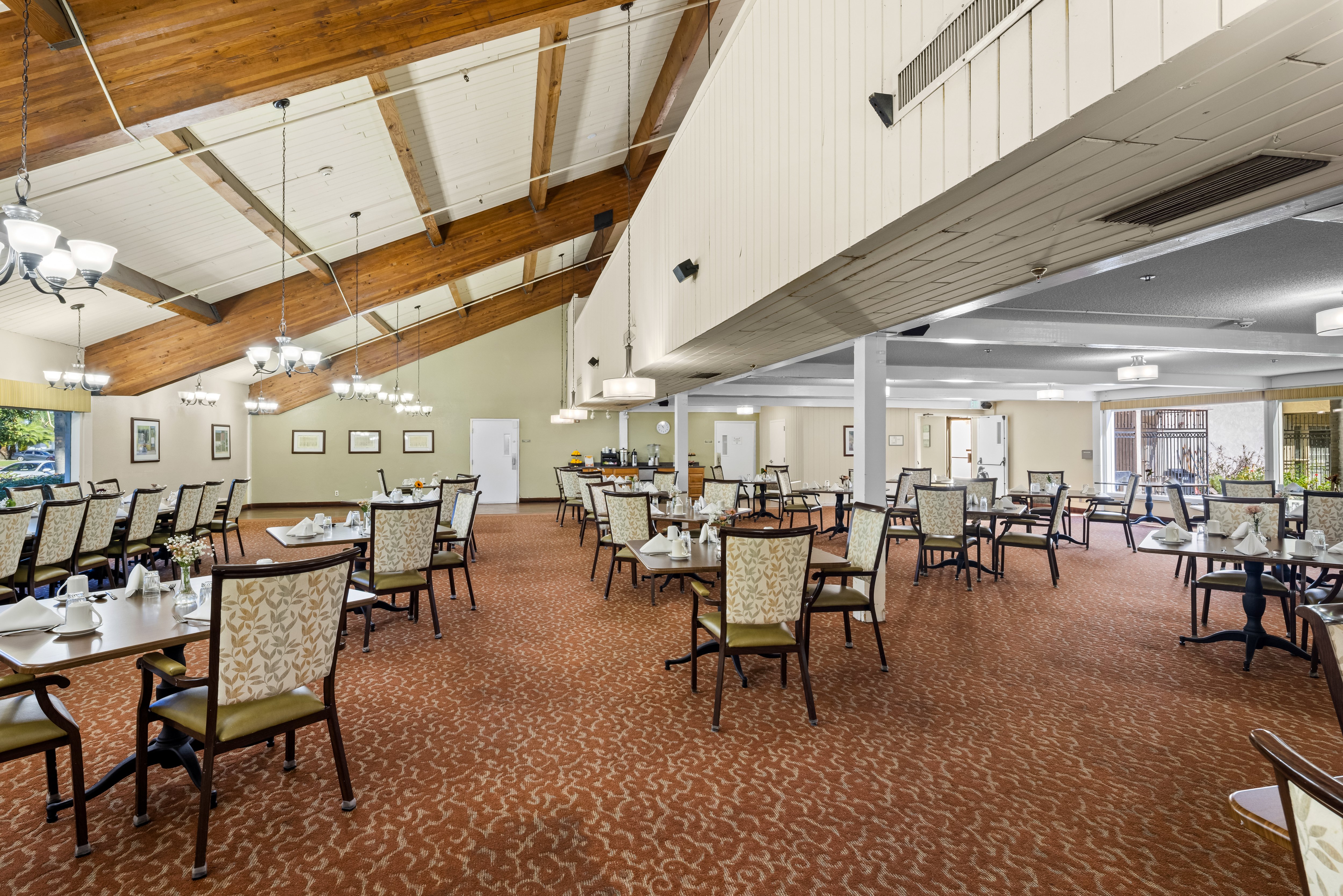 Marbella_Anaheim_Common_Area_9