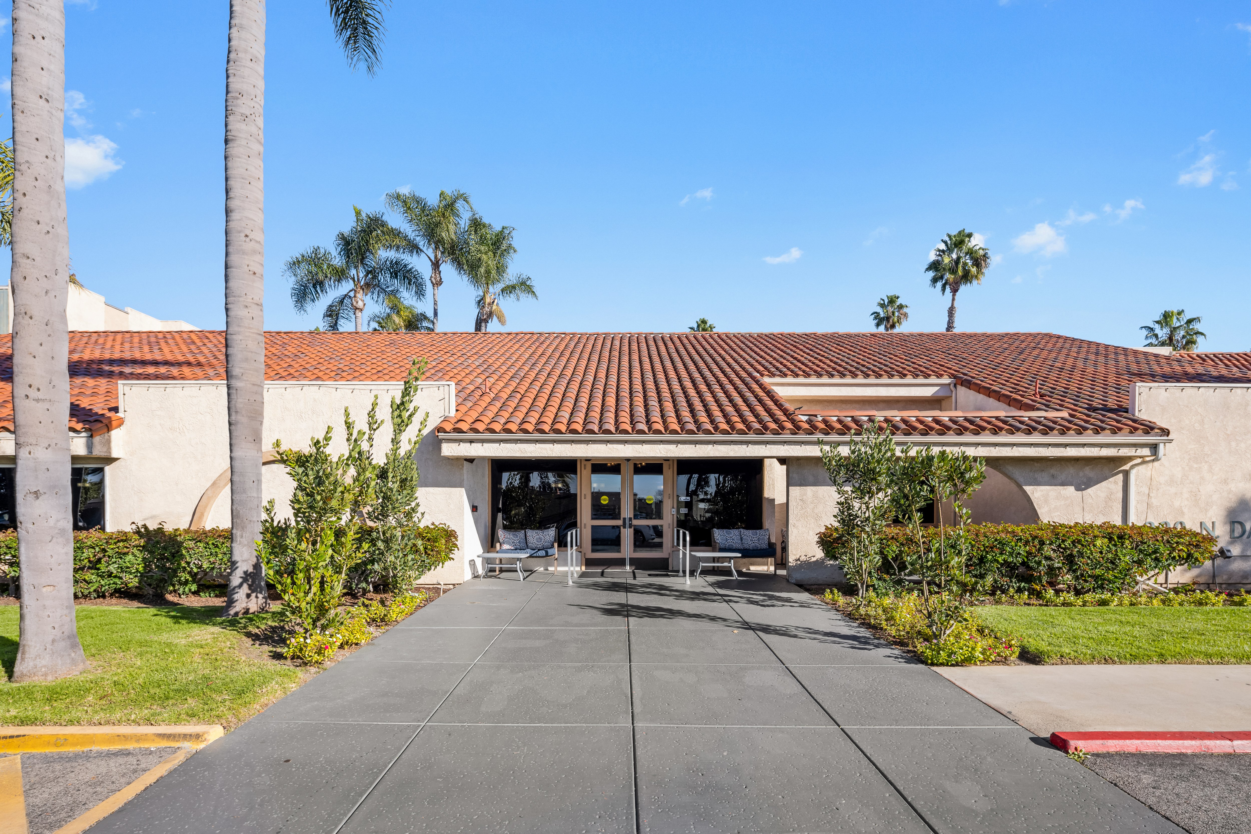 Marbella_Anaheim_Exterior_Building_1