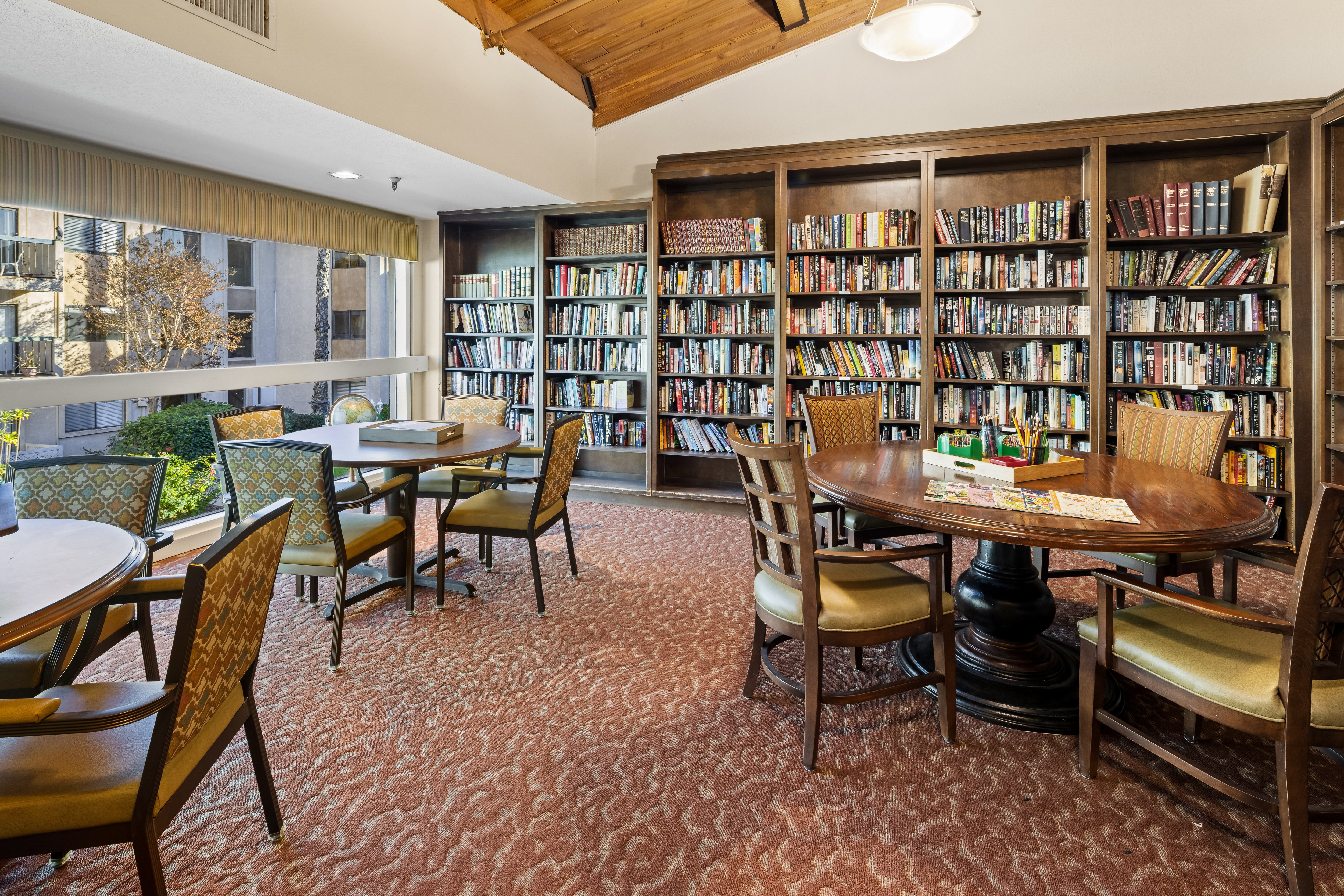 Marbella_Anaheim_Interior_Common_Area_13