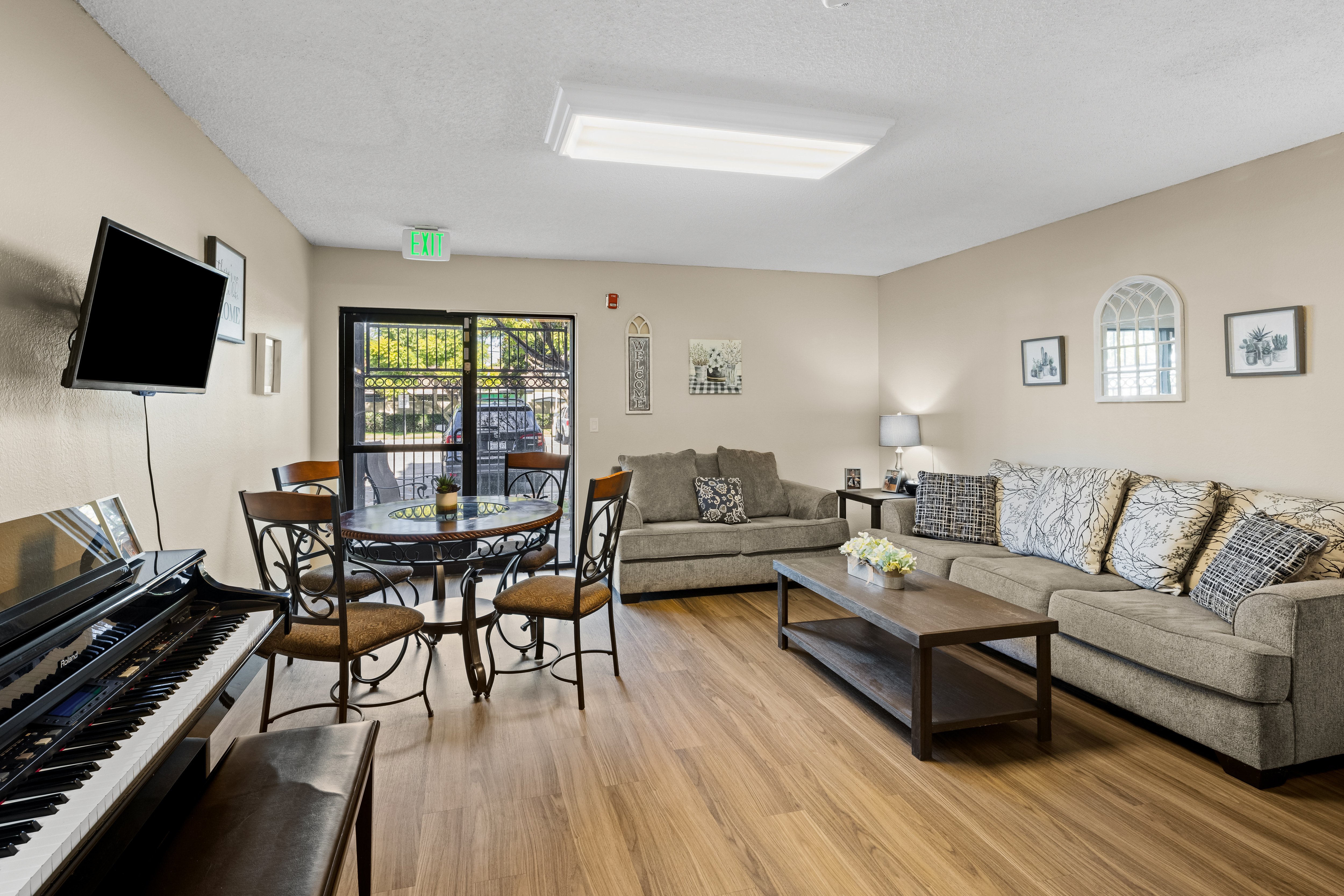 Marbella_Anaheim_Interior_Common_Area_18